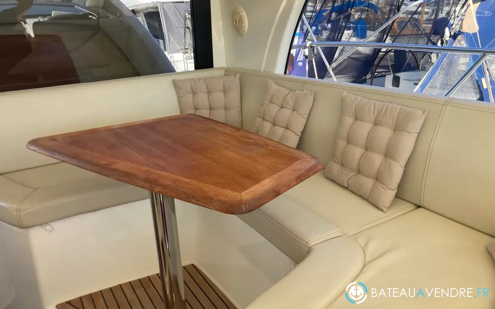 slider 21 Jeanneau Prestige 38 S