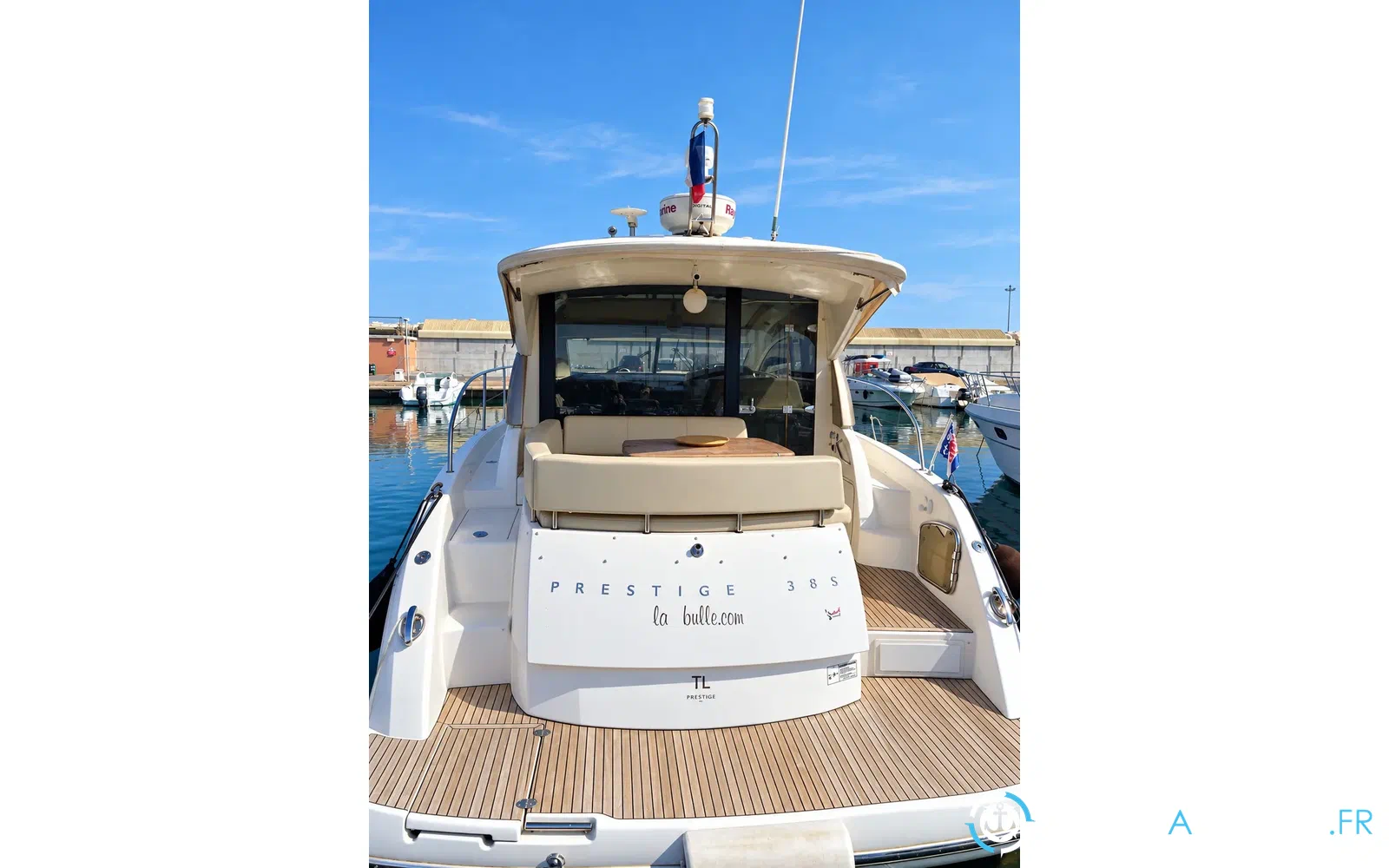 slider 4 Jeanneau Prestige 38 S