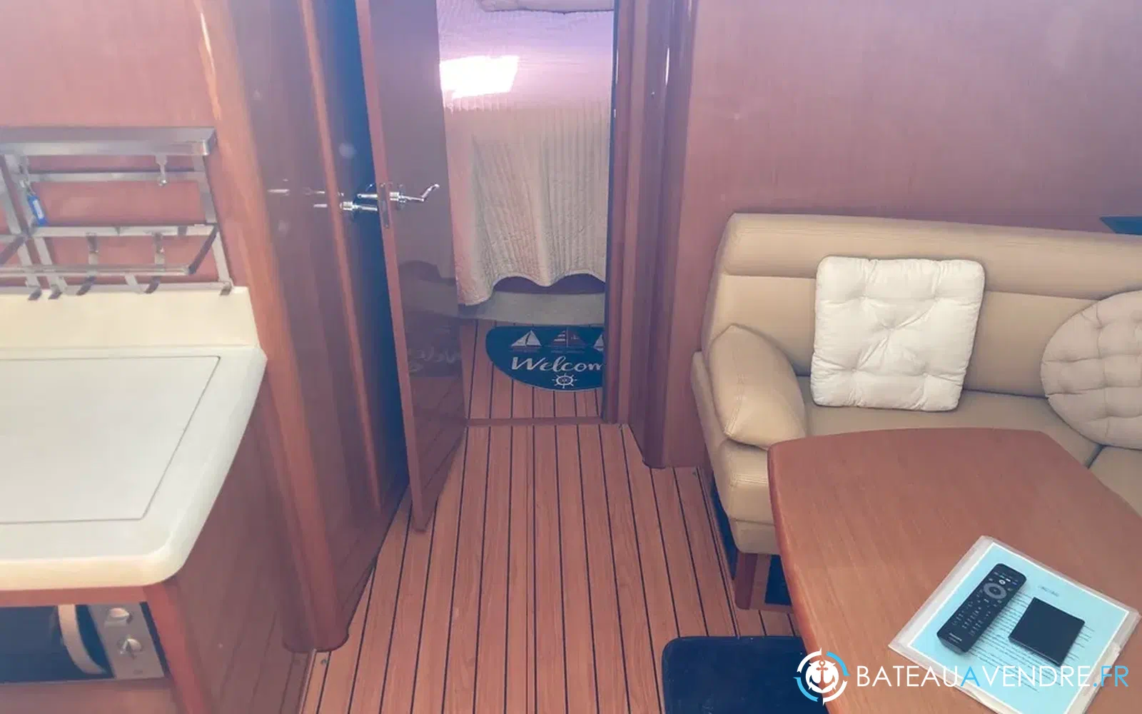 slider 29 Jeanneau Prestige 38 S