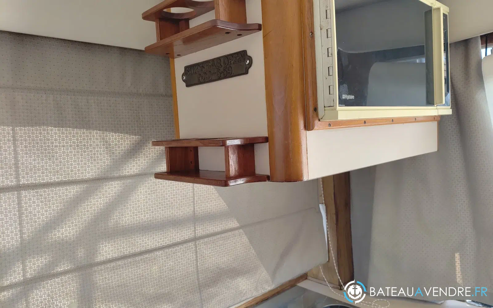 slider 26 Black Fin 38 Flybridge