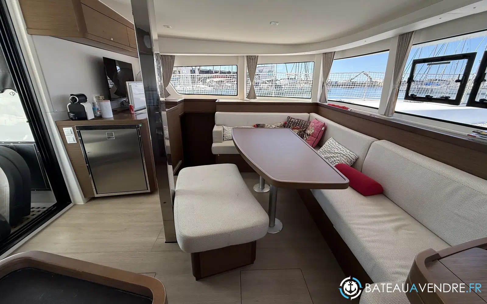 slider 27 Lagoon 42