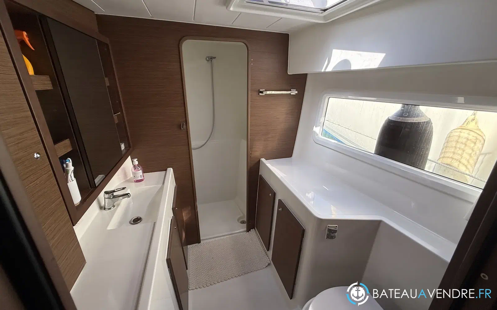 slider 33 Lagoon 42