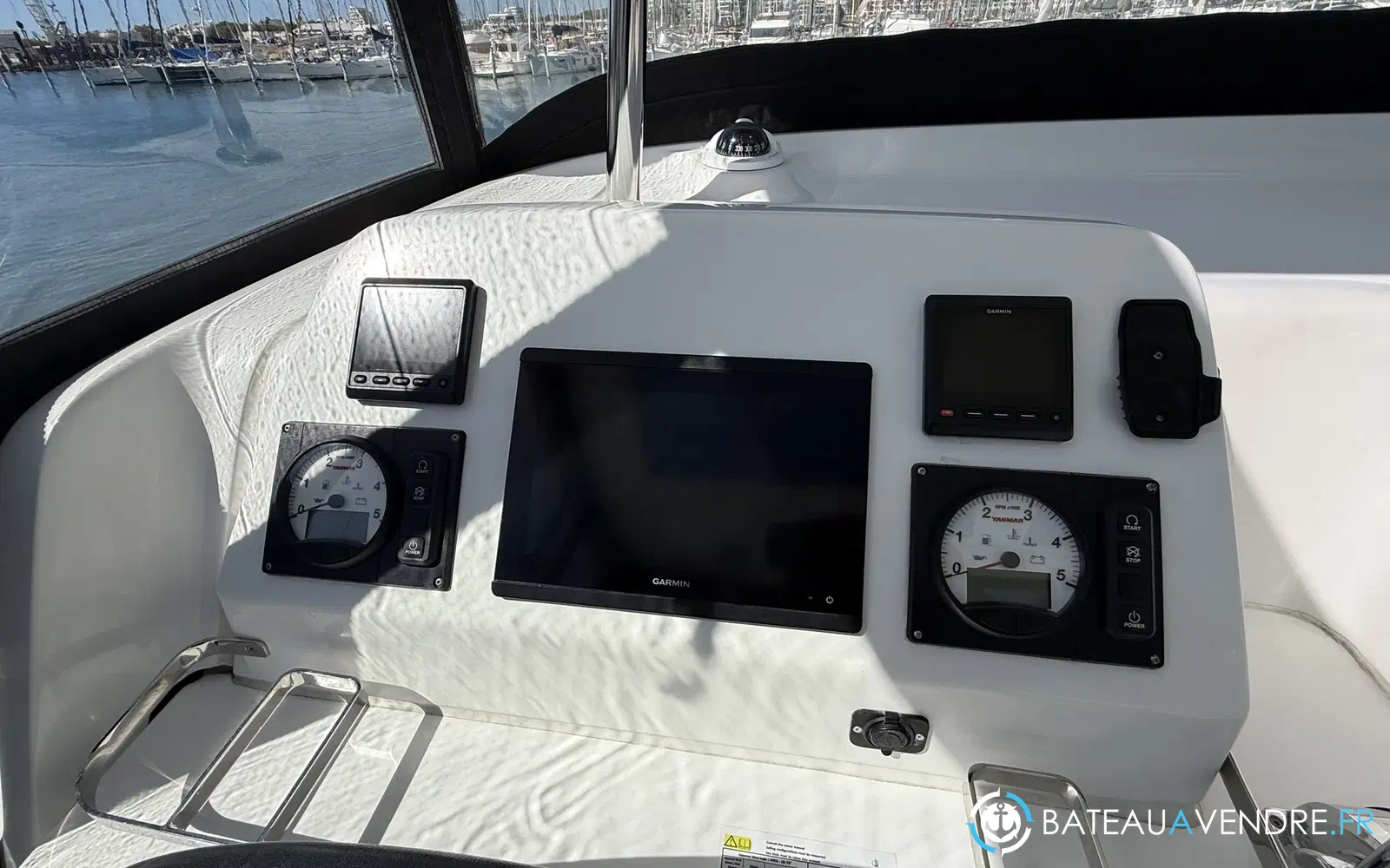 slider 6 Lagoon 42