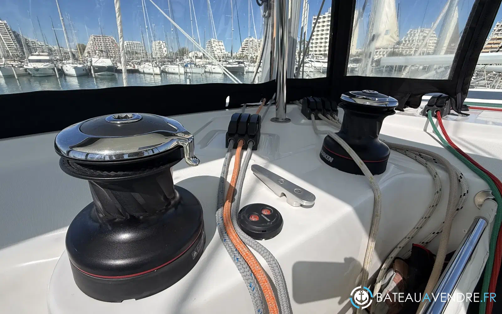 slider 7 Lagoon 42