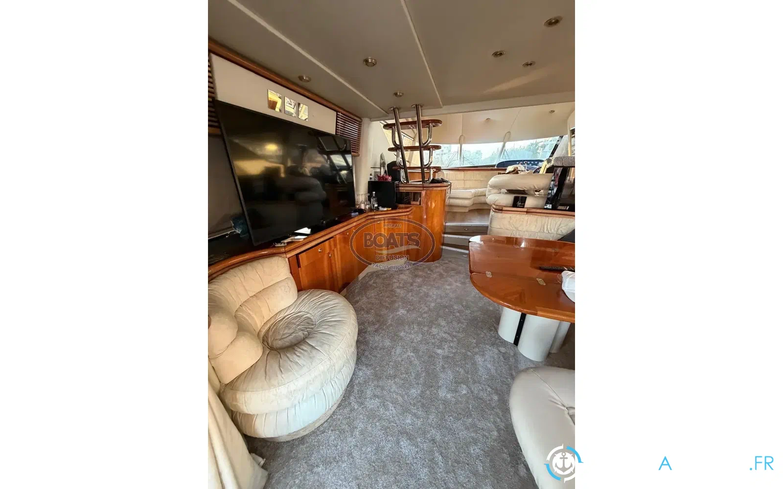 slider 2 Sunseeker Manhattan 58