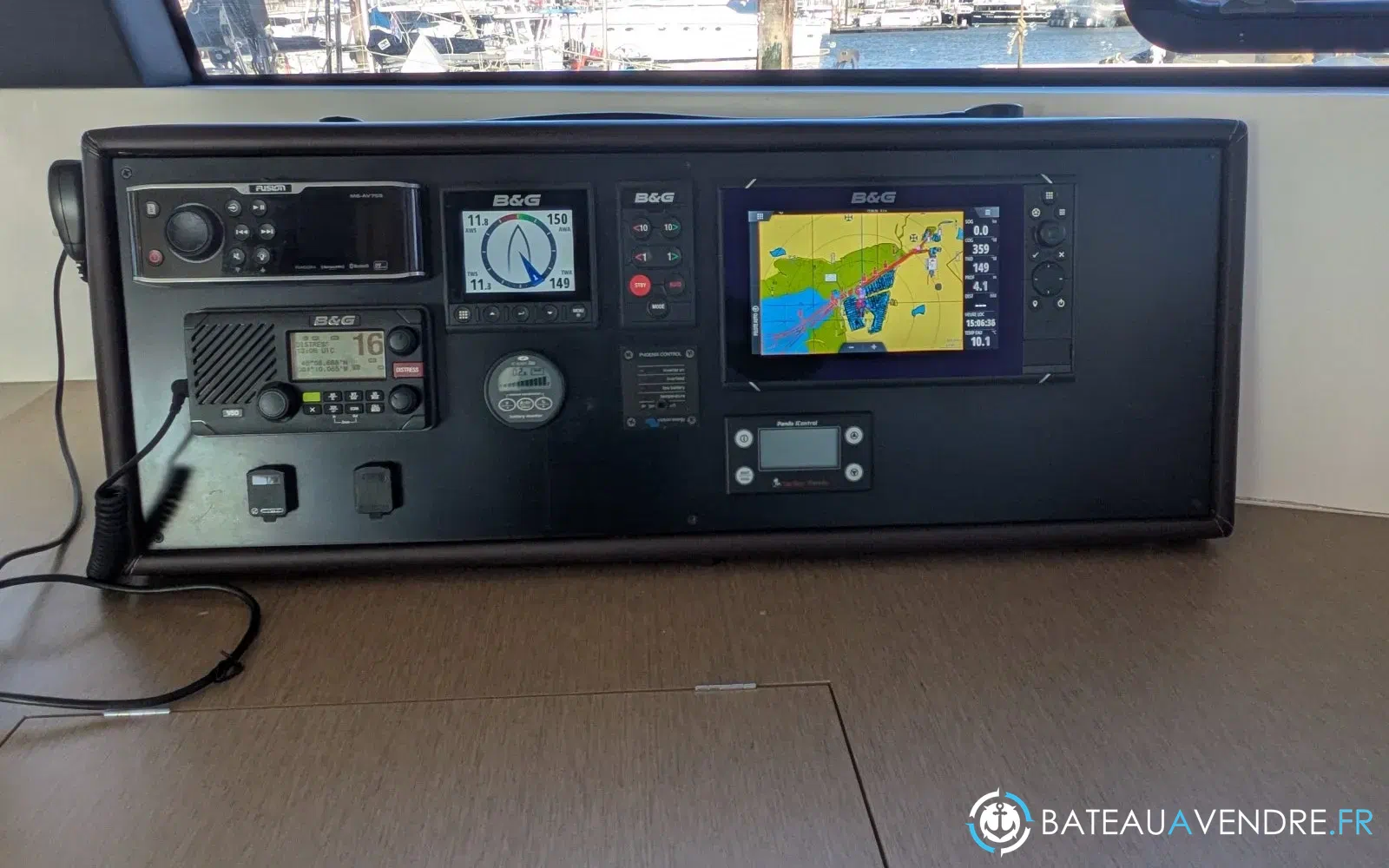 slider 11 Neel Trimarans Neel 51