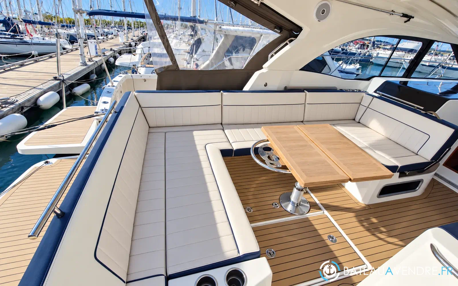 slider 5 Jeanneau Leader 33 Sportop