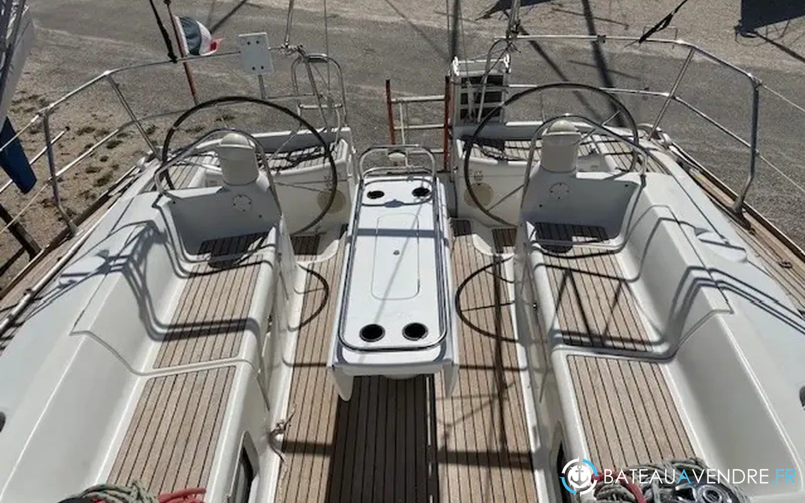 slider 11 Jeanneau Sun Odyssey 43