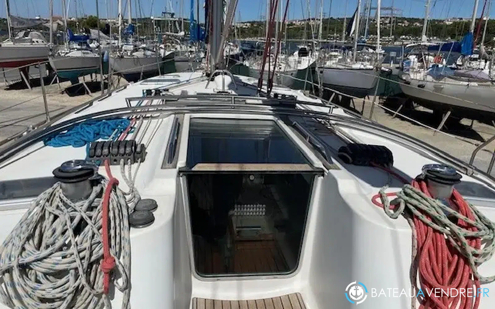 slider 14 Jeanneau Sun Odyssey 43