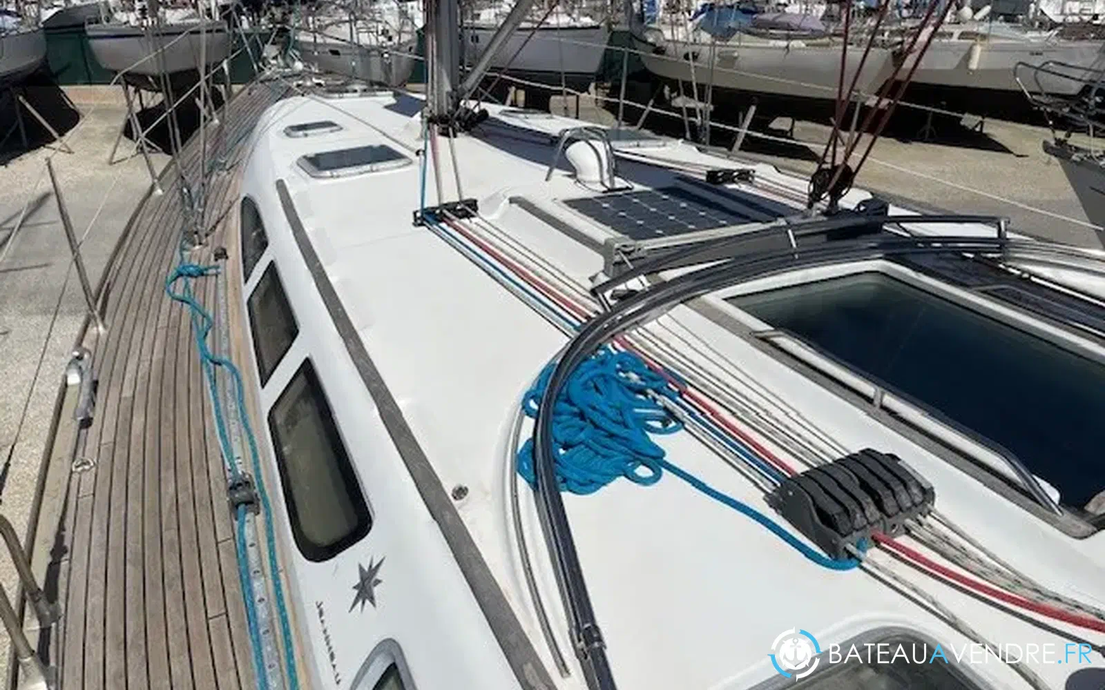 slider 16 Jeanneau Sun Odyssey 43
