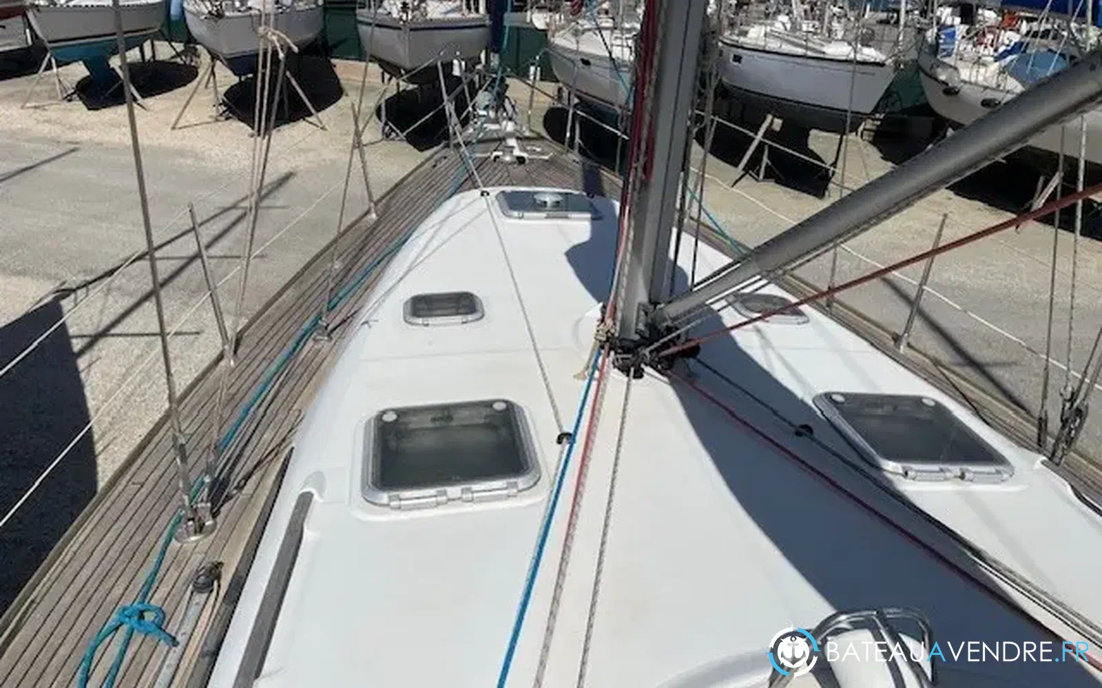slider 18 Jeanneau Sun Odyssey 43