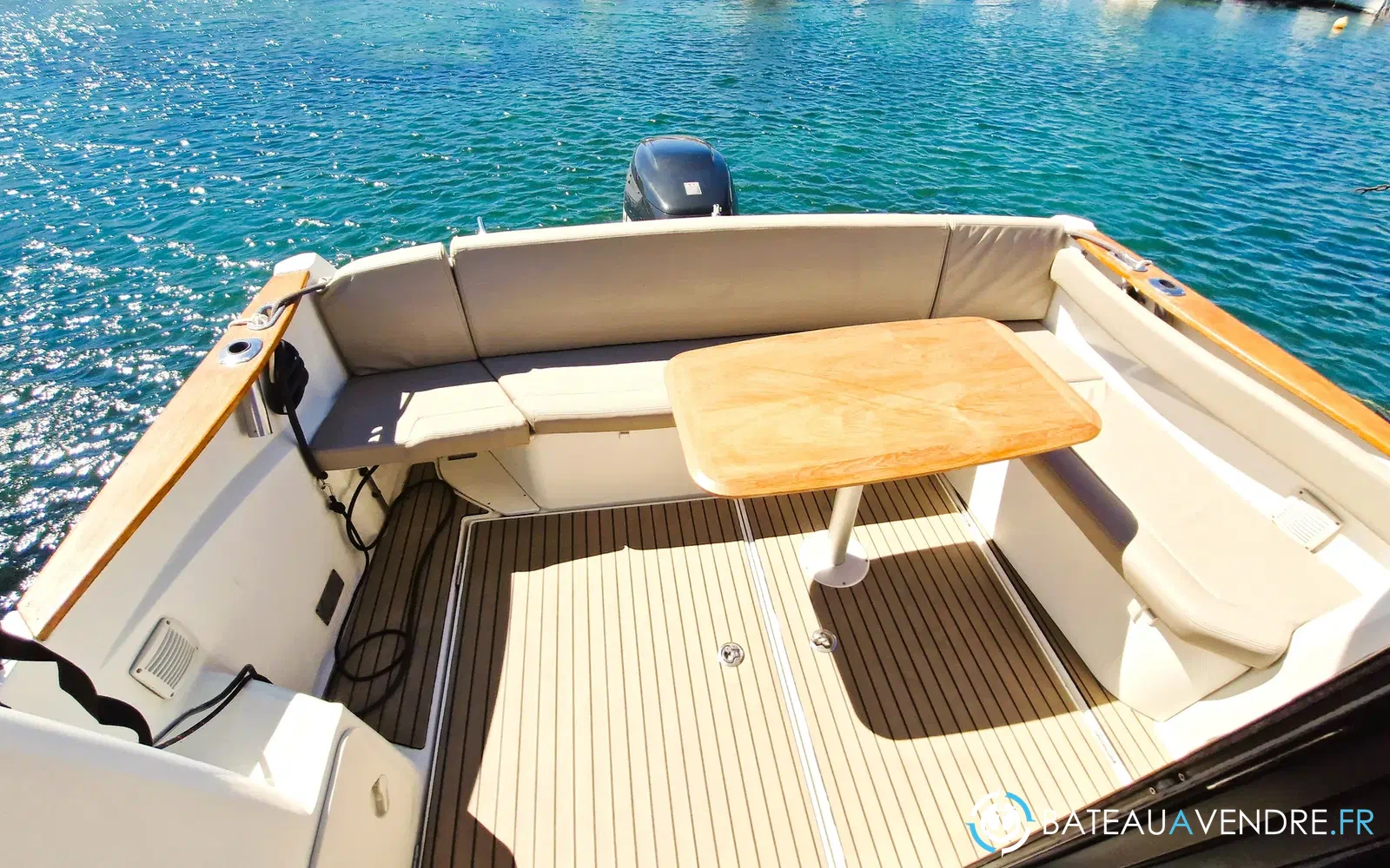 slider 12 Beneteau Antares 8.80 HB