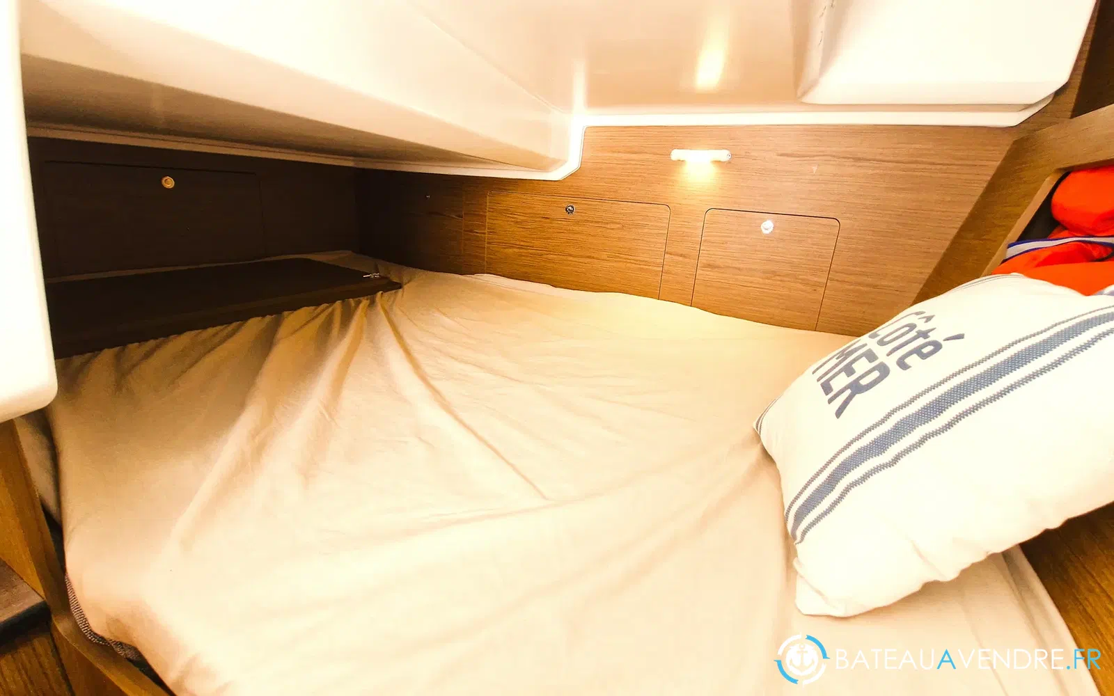 slider 9 Beneteau Antares 8.80 HB