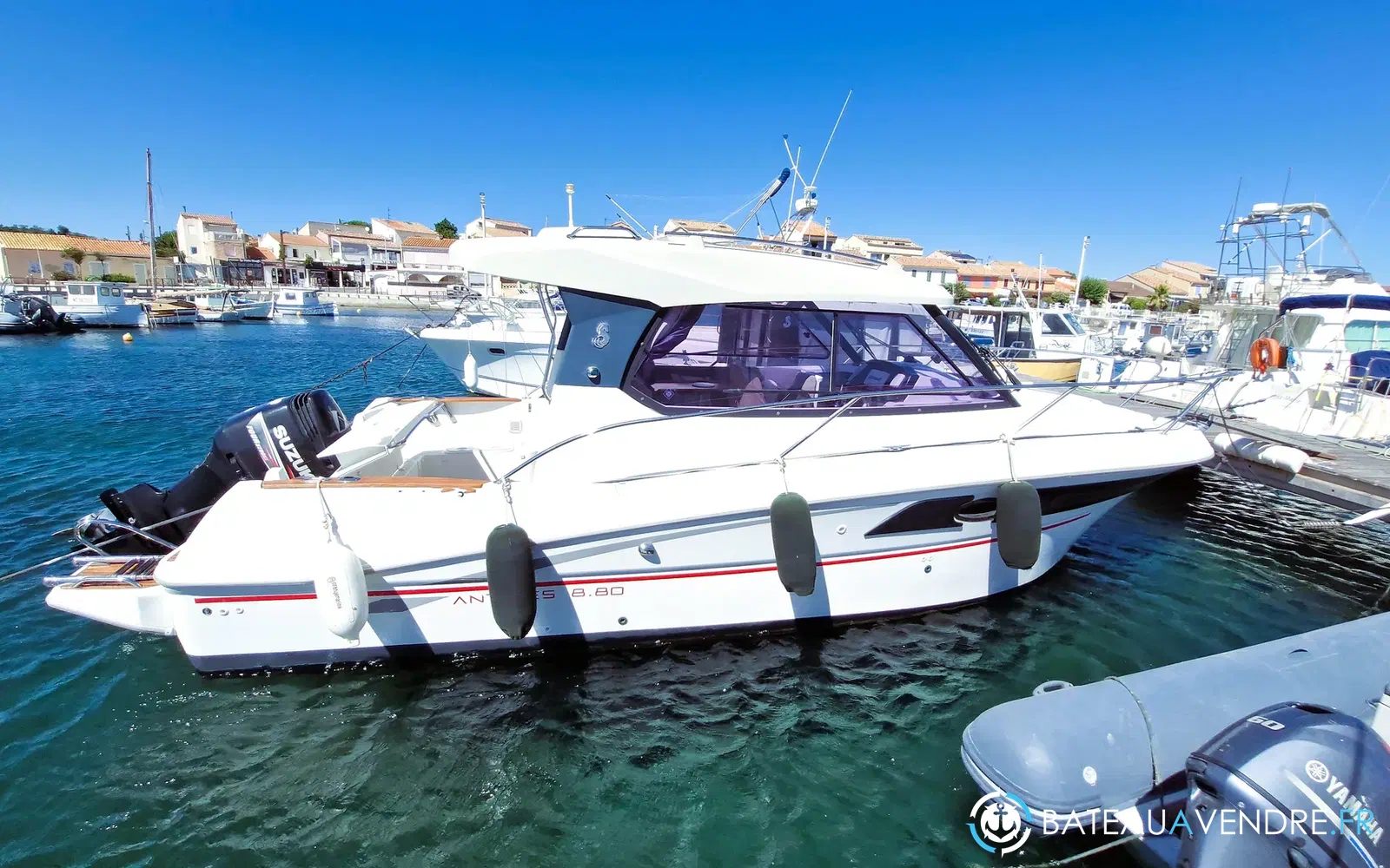slider 1 Beneteau Antares 8.80 HB
