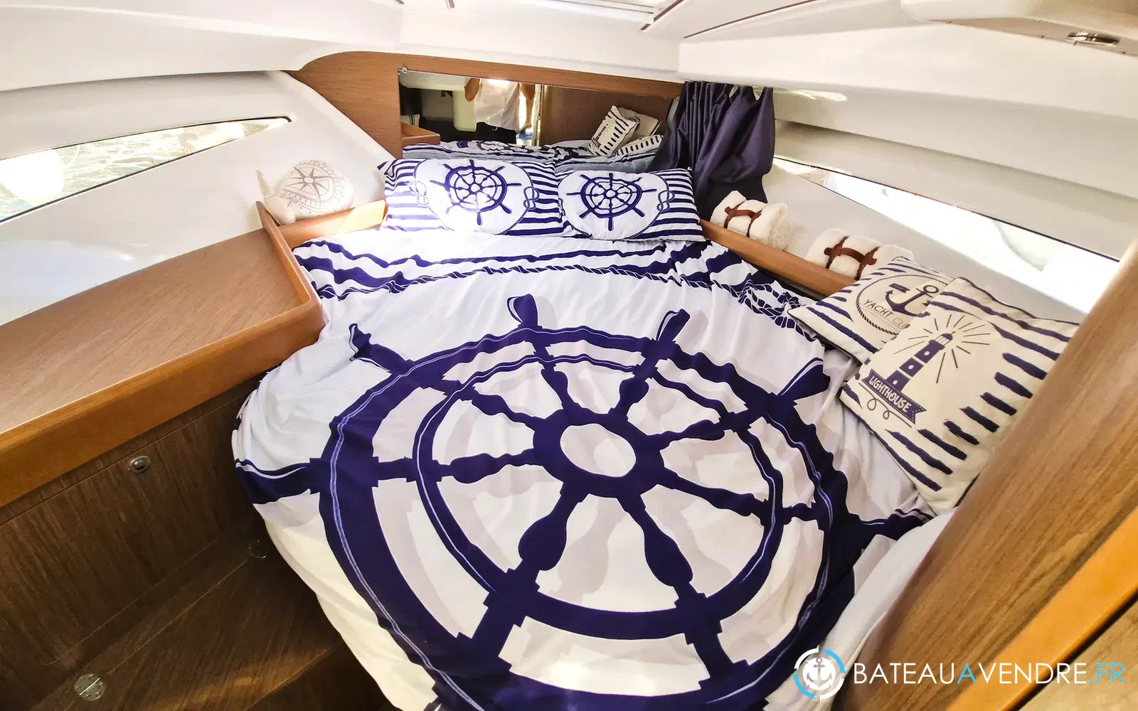 slider 7 Beneteau Antares 8.80 HB
