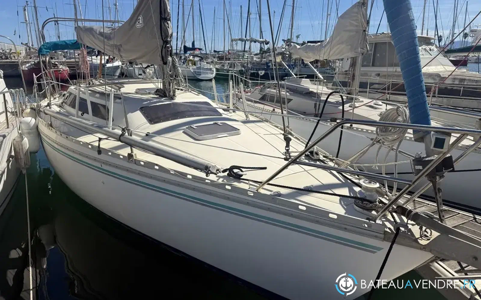 slider 2 Jeanneau Attalia 32