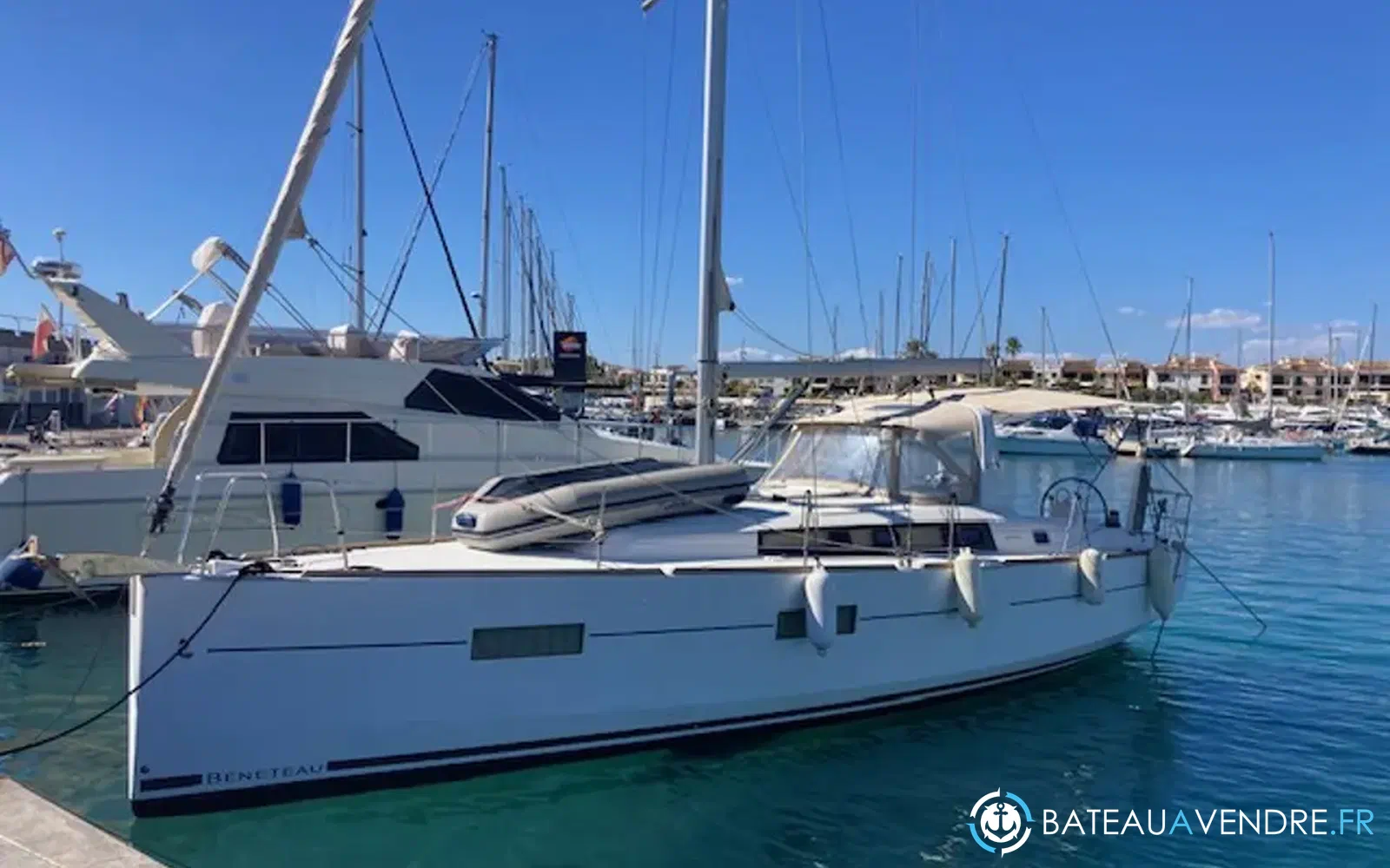 slider 2 Beneteau Oceanis 38