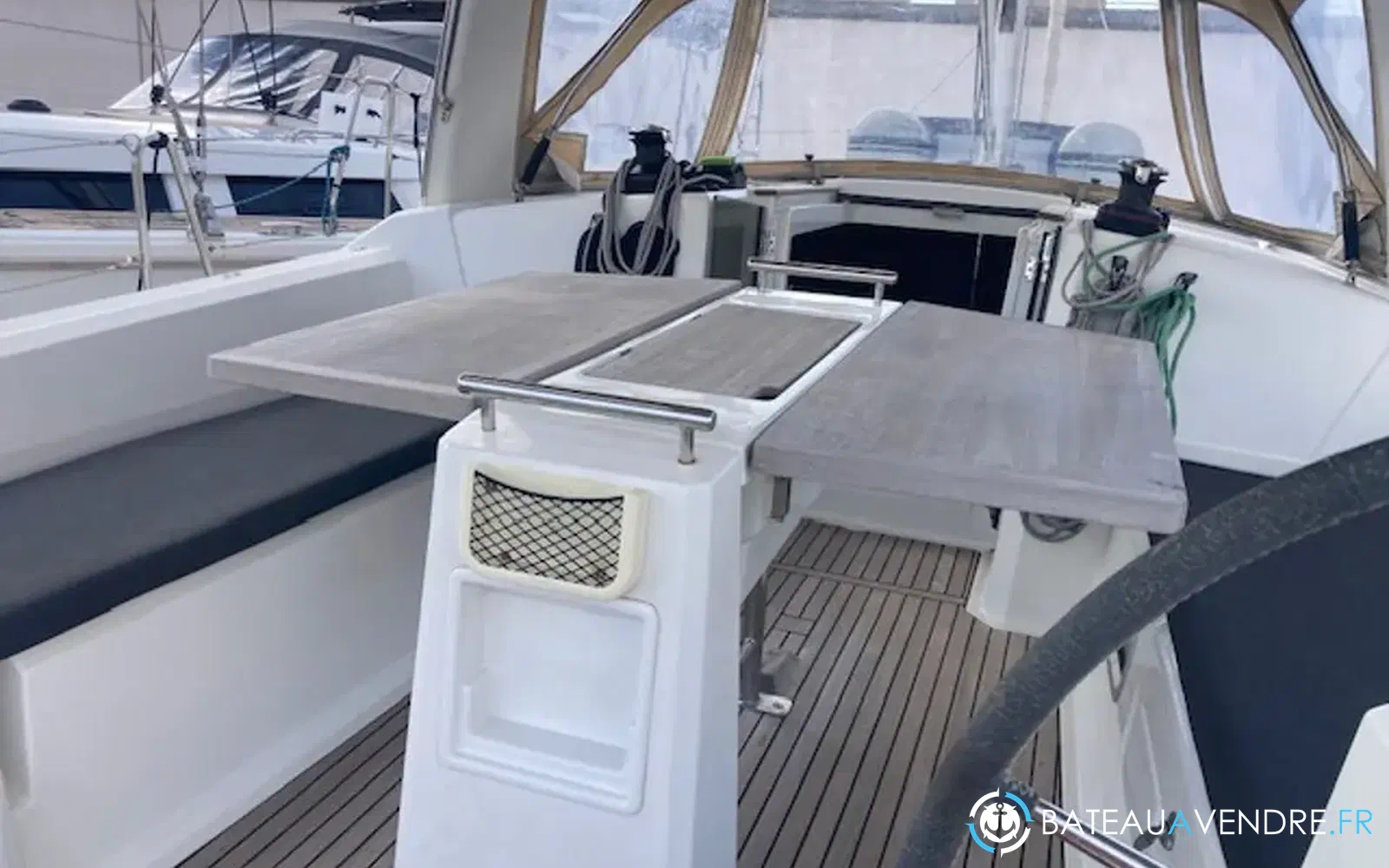 slider 5 Beneteau Oceanis 38