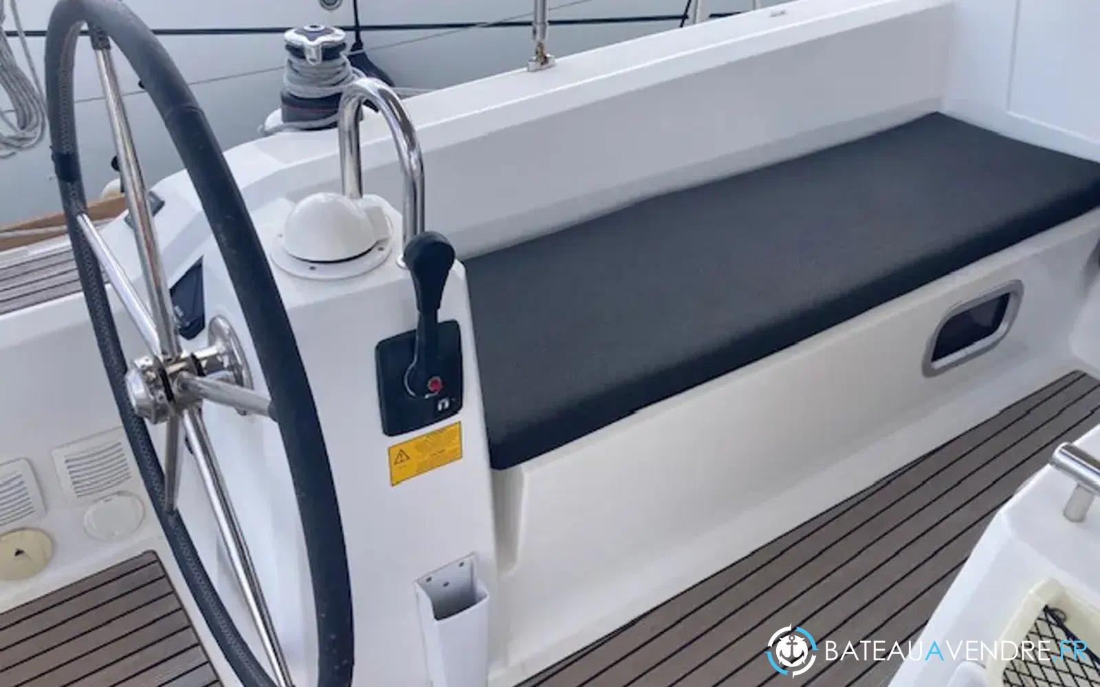 slider 6 Beneteau Oceanis 38