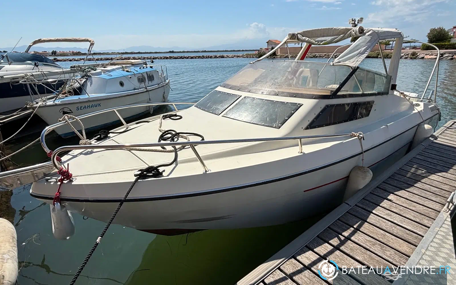 slider 12 Jeanneau Leader 650 Performance
