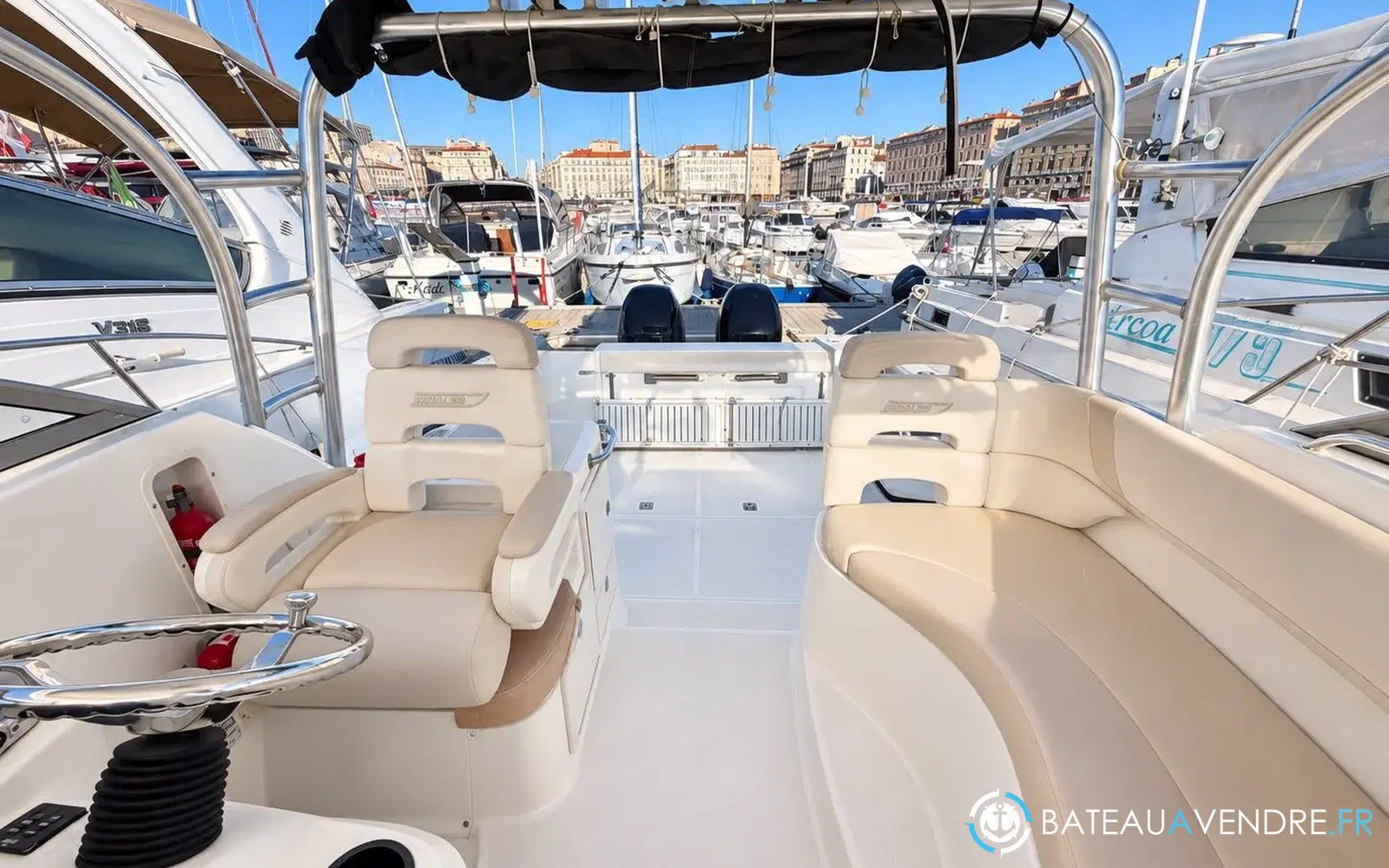 slider 12 Boston Whaler 305 Conquest