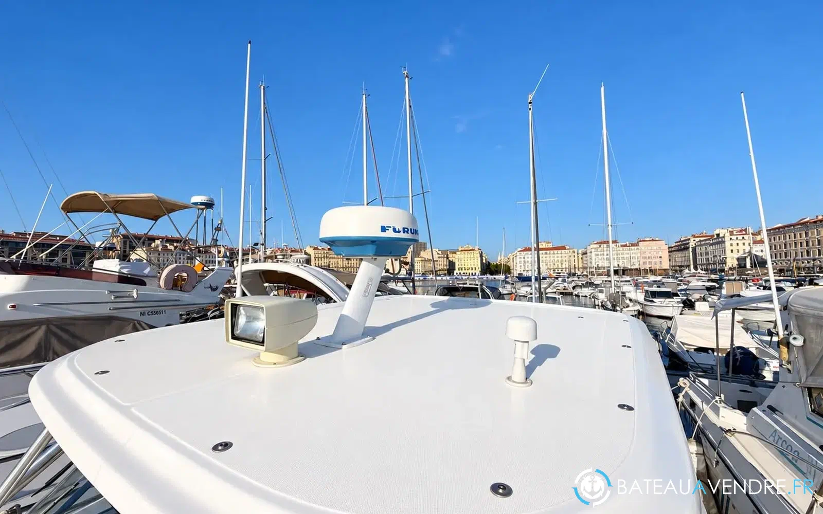 slider 17 Boston Whaler 305 Conquest