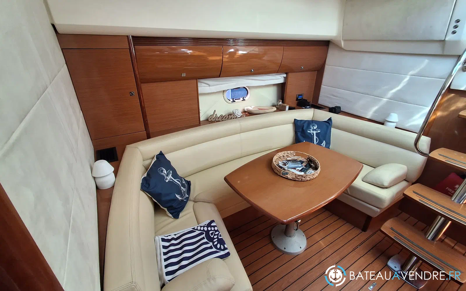 slider 16 Jeanneau Prestige 42 S
