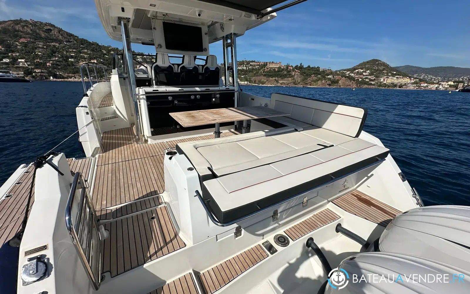 slider 21 Jeanneau Cap Camarat 12.5 WA