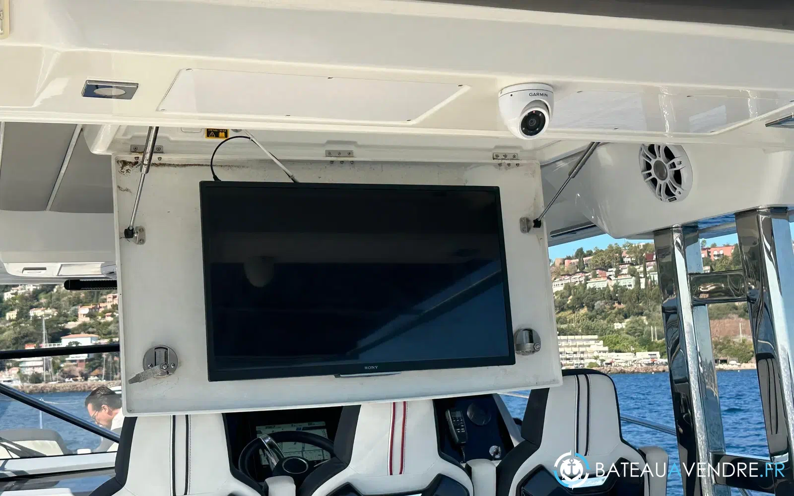 slider 25 Jeanneau Cap Camarat 12.5 WA