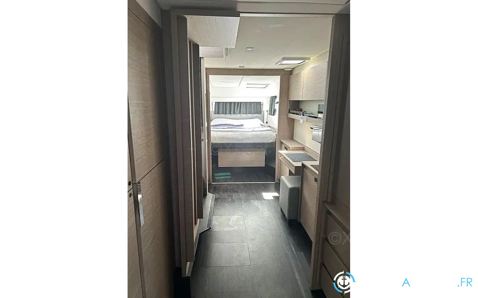 slider 10 Fountaine Pajot Elba 45