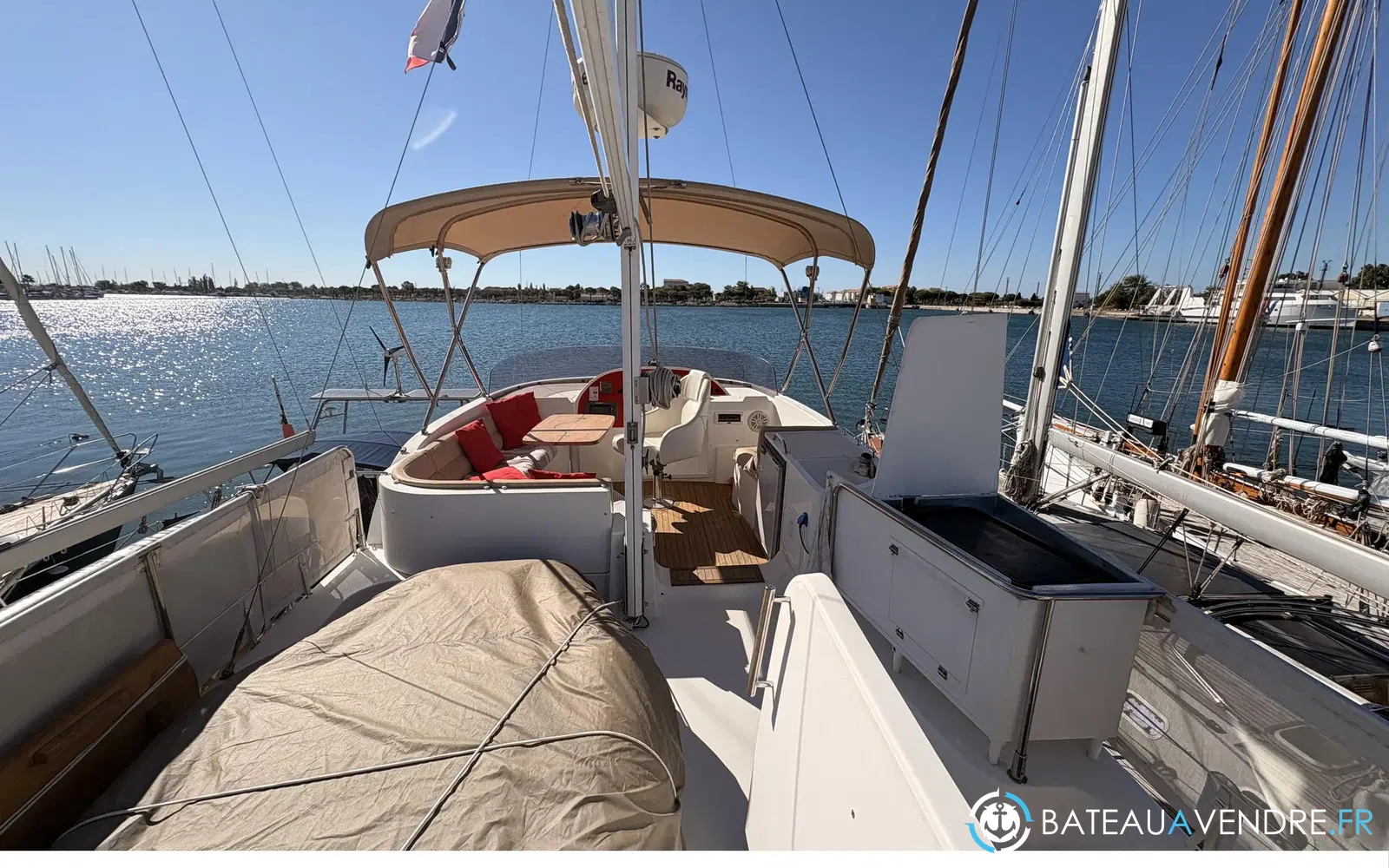 slider 11 Beneteau Swift Trawler 42