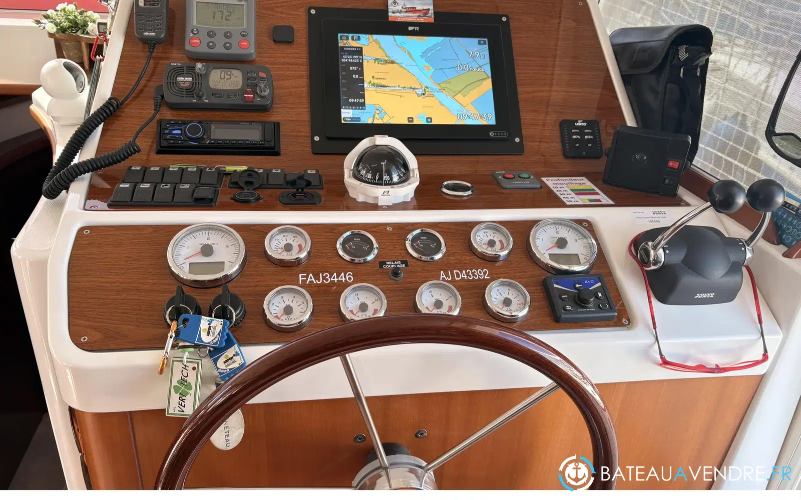 slider 19 Beneteau Swift Trawler 42