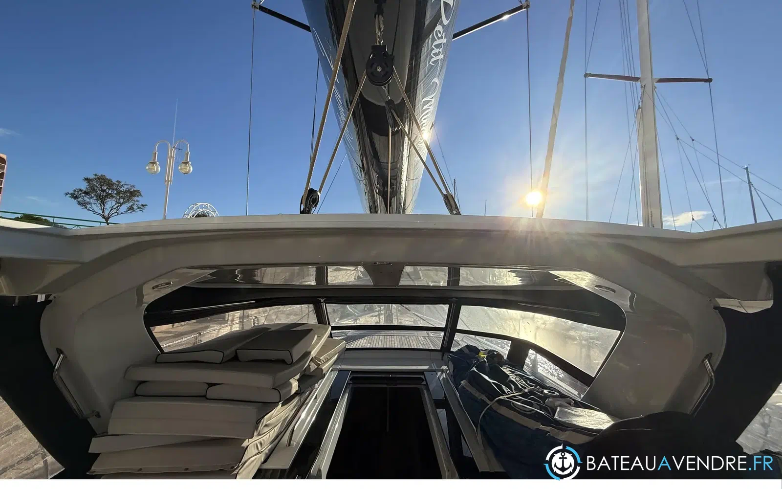 slider 12 Beneteau Oceanis Yacht 62