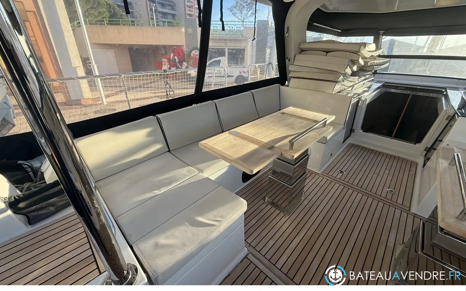 slider 13 Beneteau Oceanis Yacht 62
