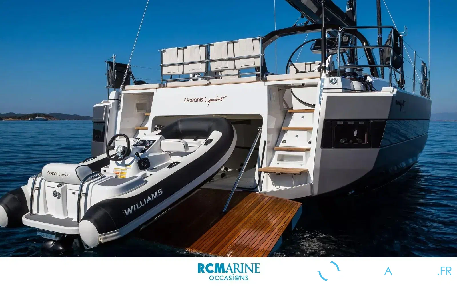 slider 14 Beneteau Oceanis Yacht 62