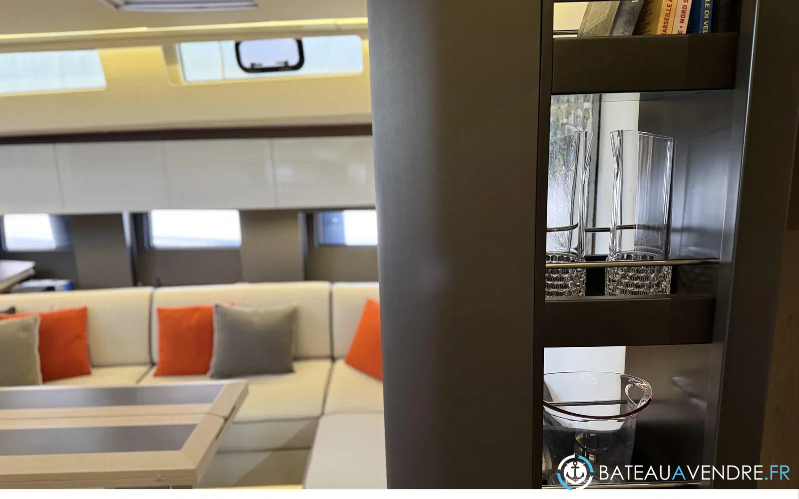 slider 20 Beneteau Oceanis Yacht 62