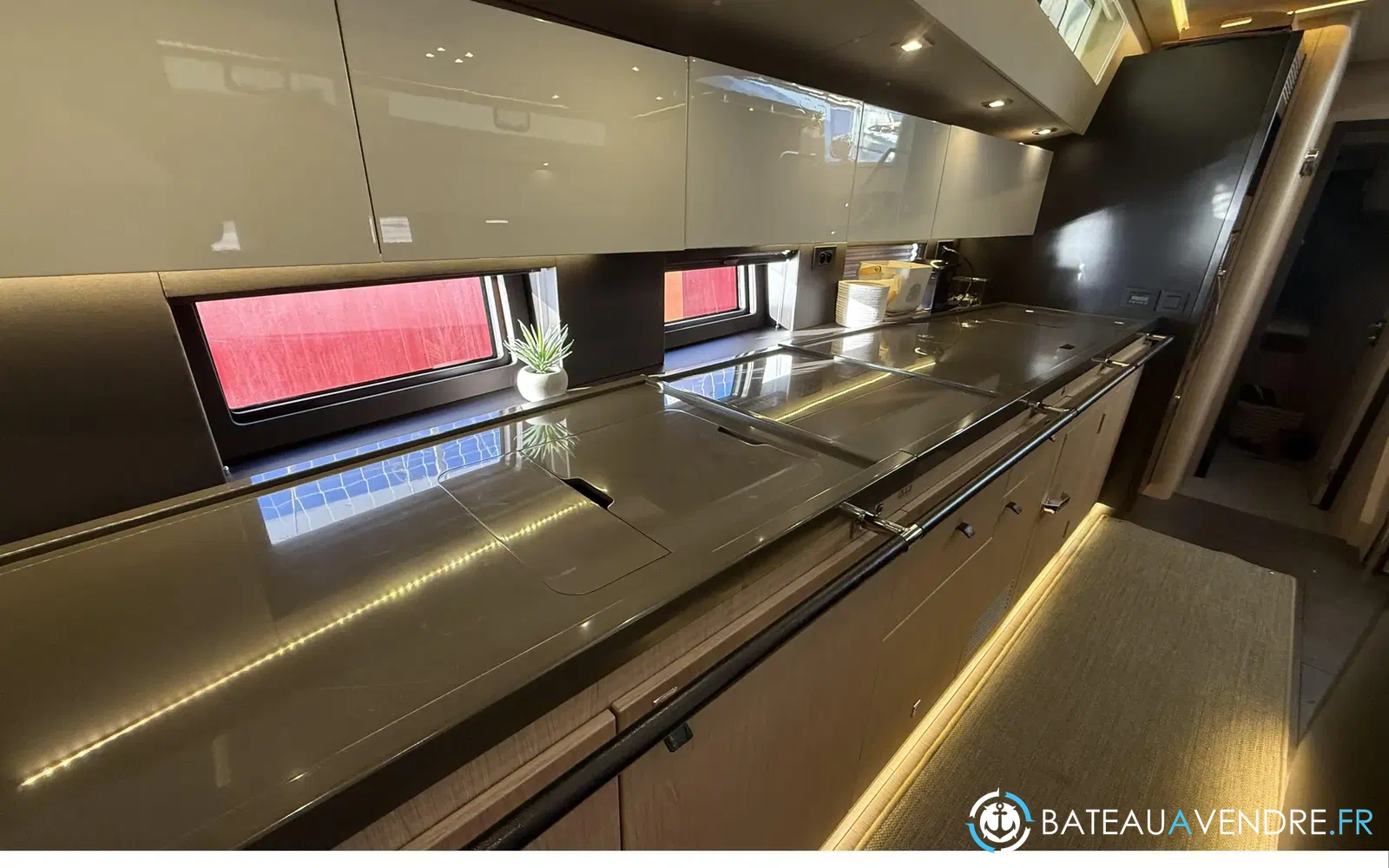 slider 25 Beneteau Oceanis Yacht 62