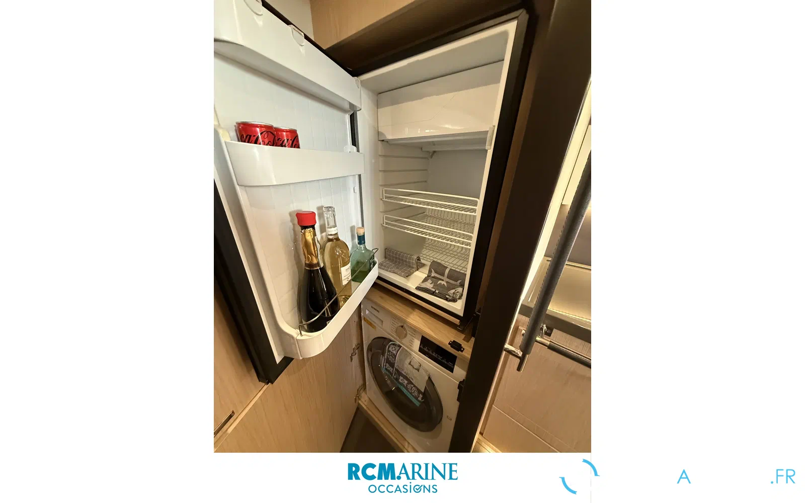 slider 28 Beneteau Oceanis Yacht 62