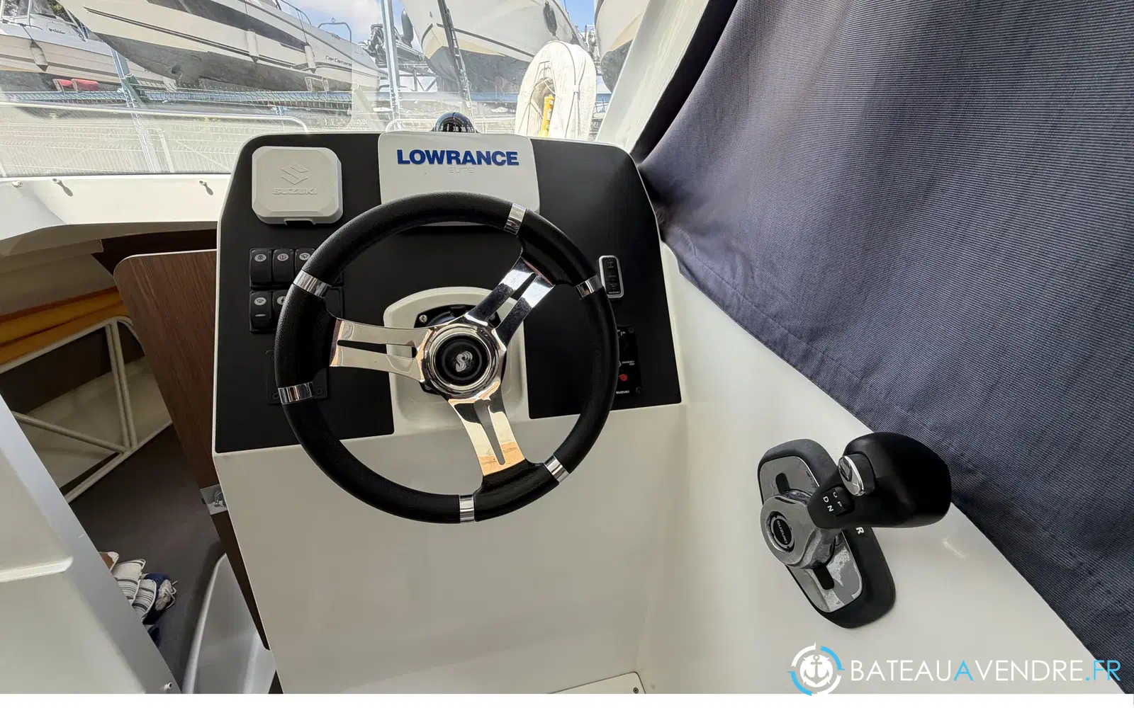 slider 11 Beneteau Antares 8 OB