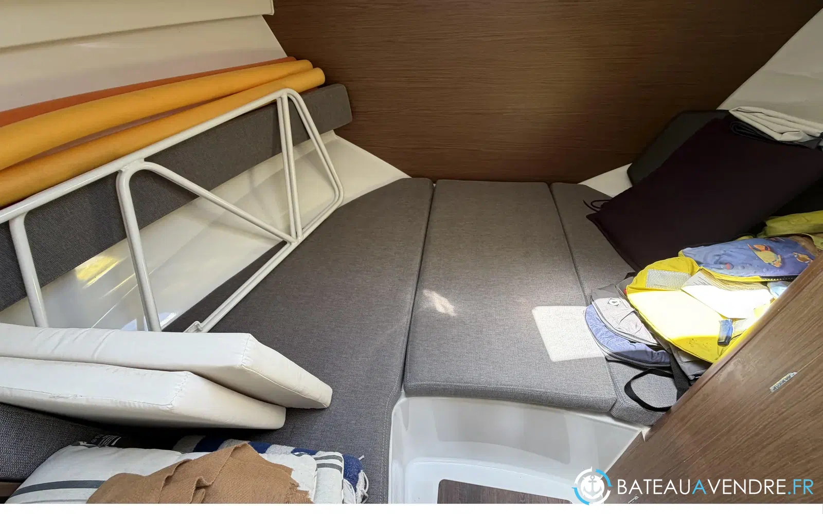 slider 14 Beneteau Antares 8 OB