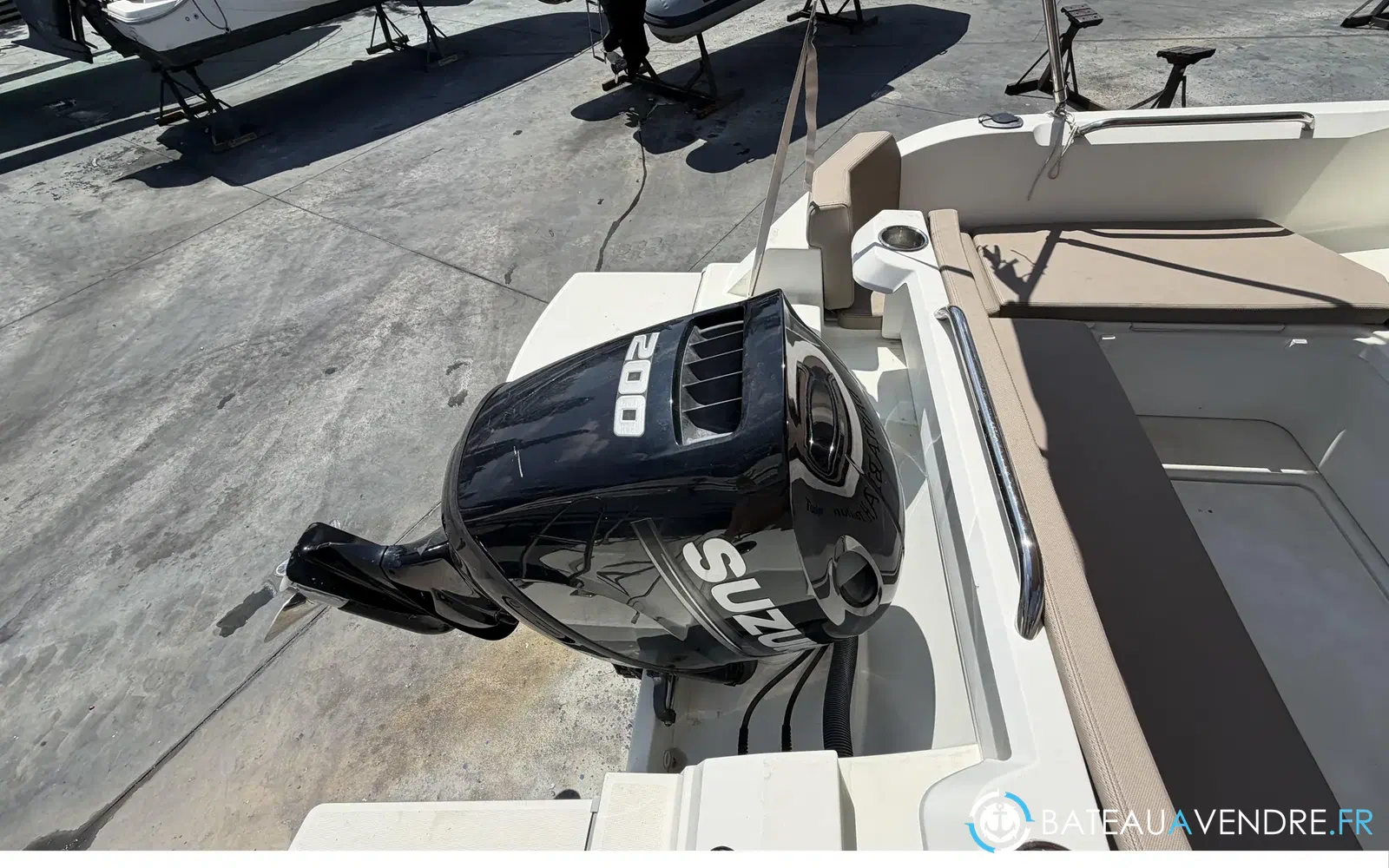 slider 5 Beneteau Antares 8 OB