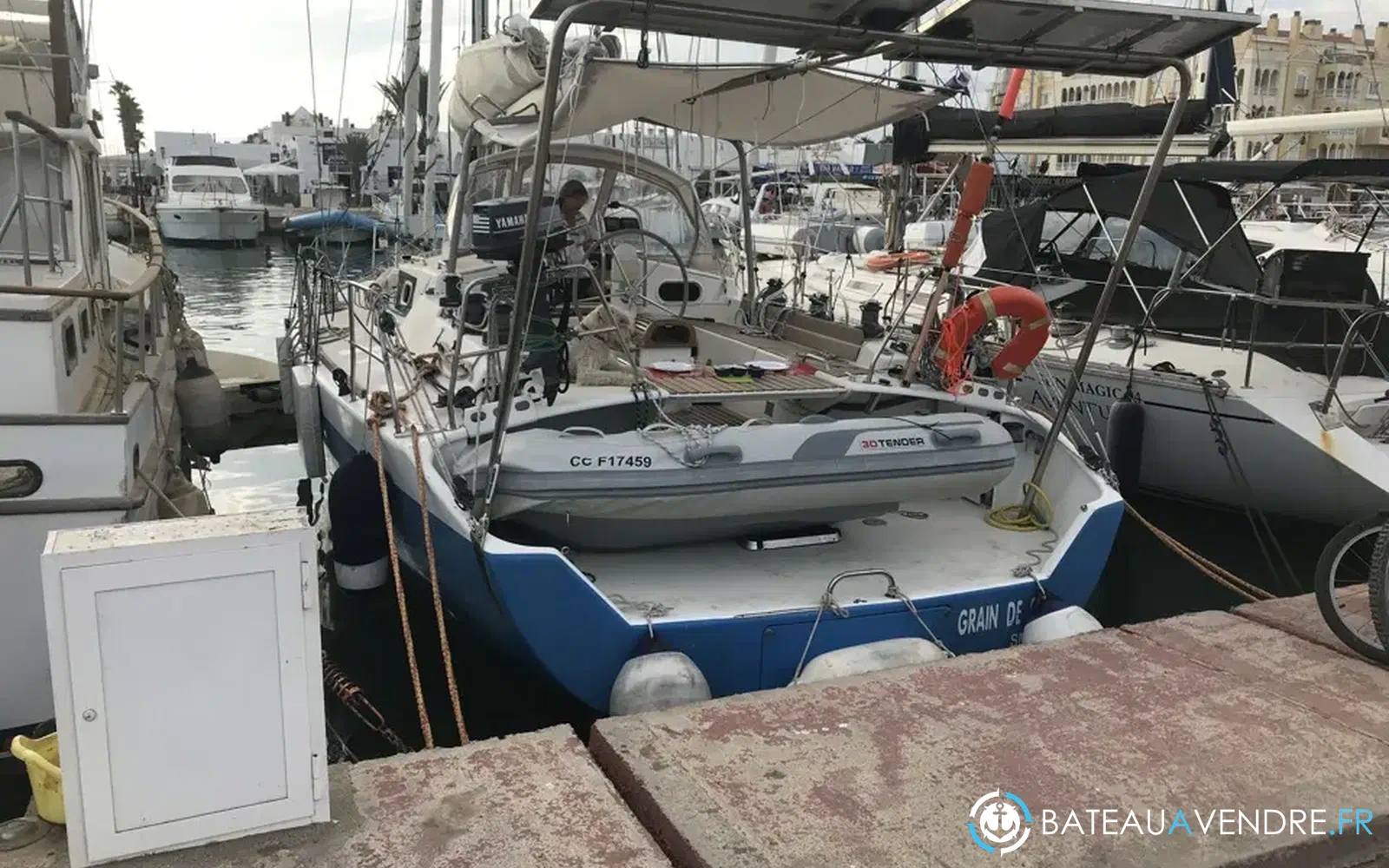 slider 0 JFA Petrel 42