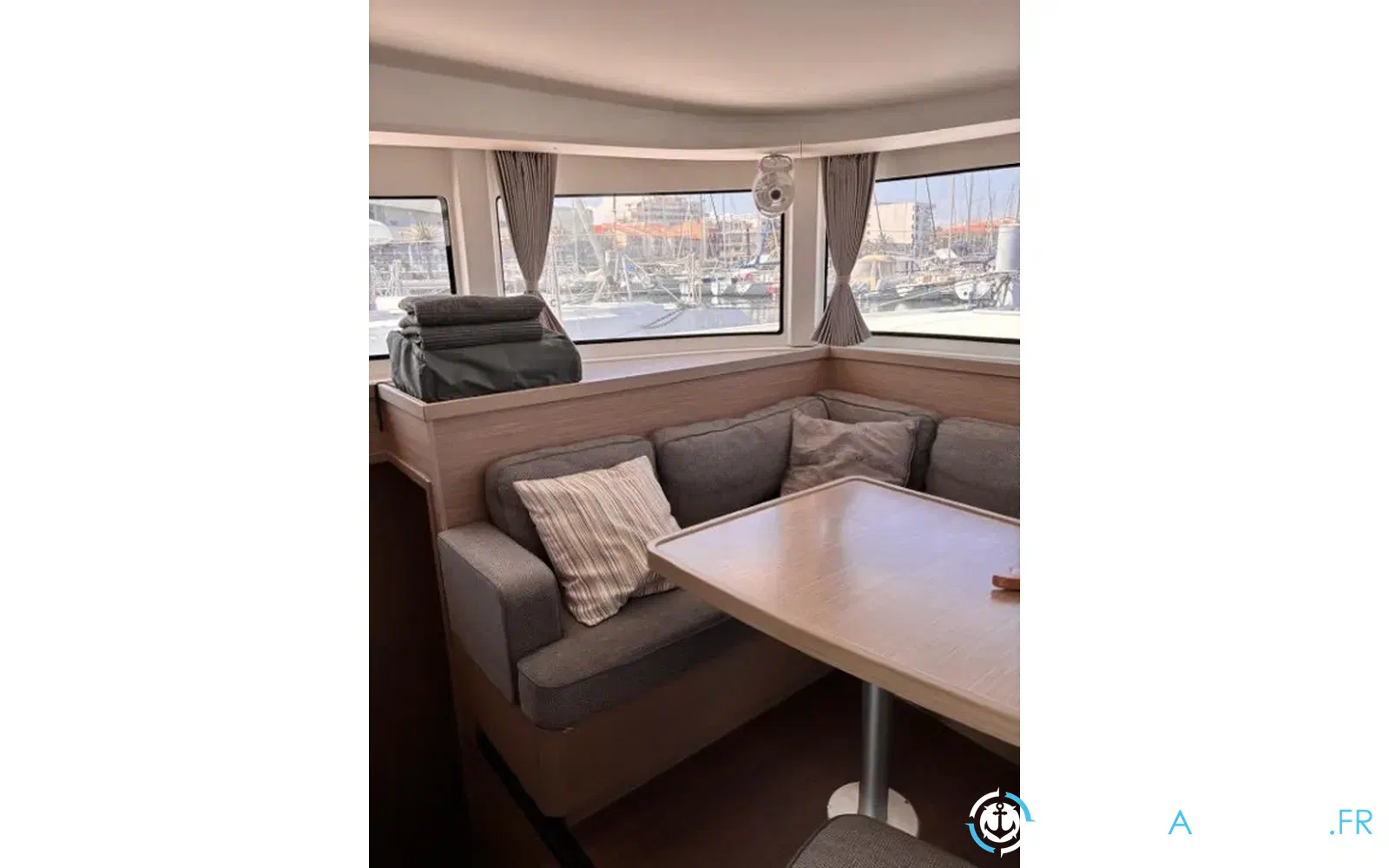 slider 25 Lagoon 42