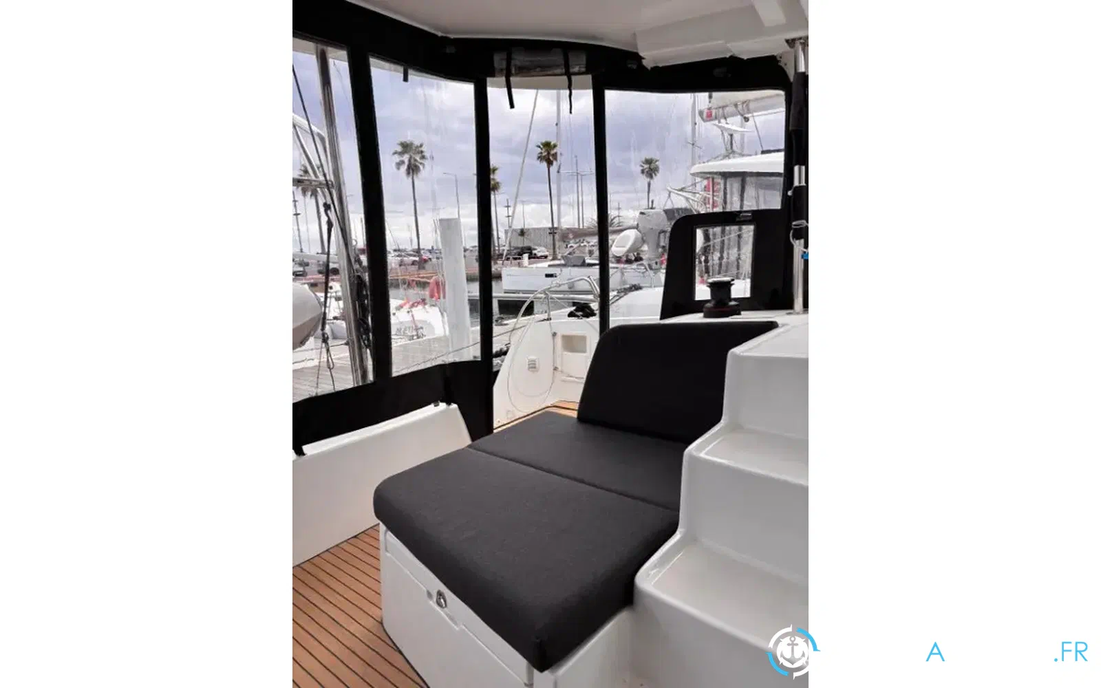 slider 32 Lagoon 42