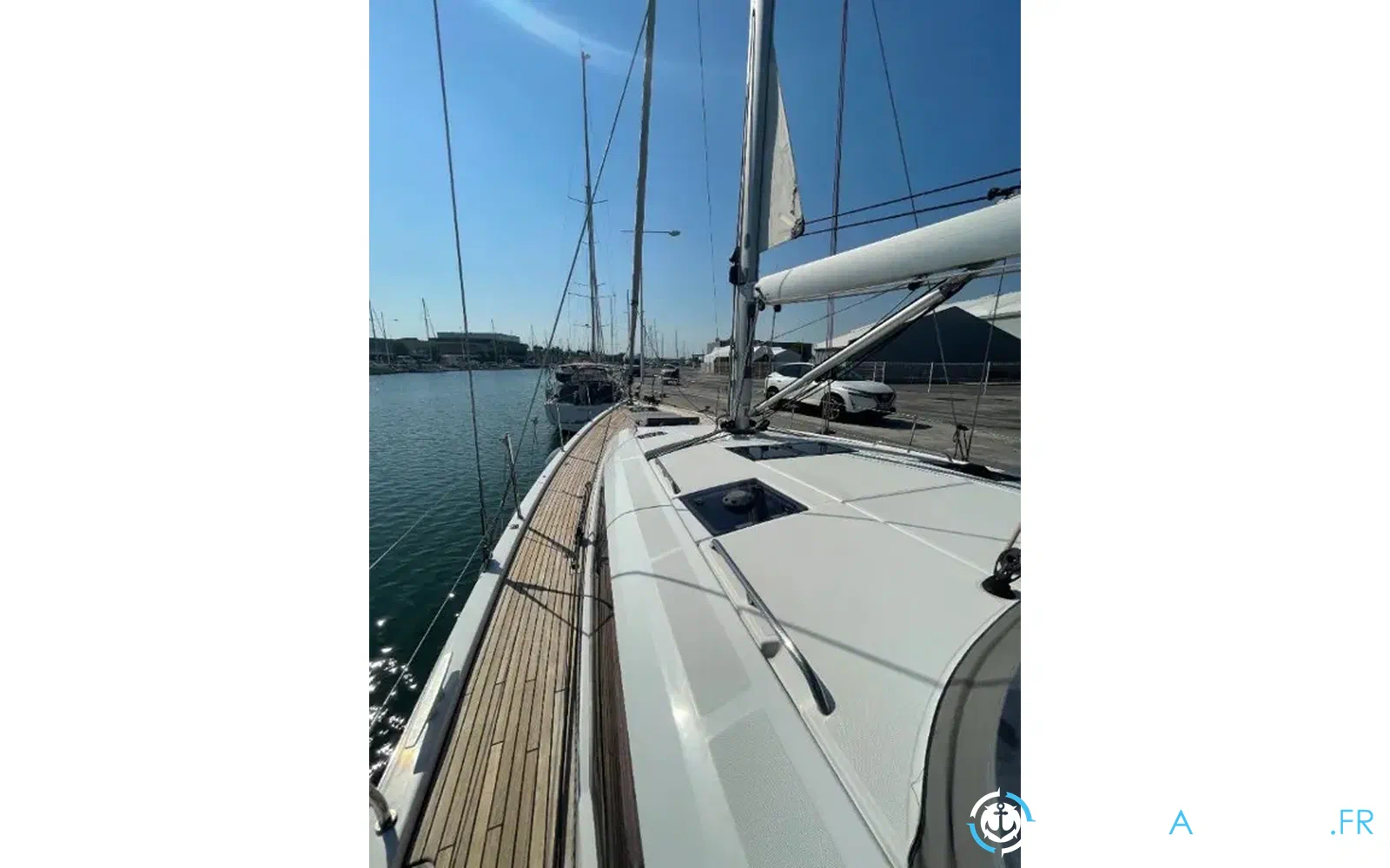 slider 13 Jeanneau 54