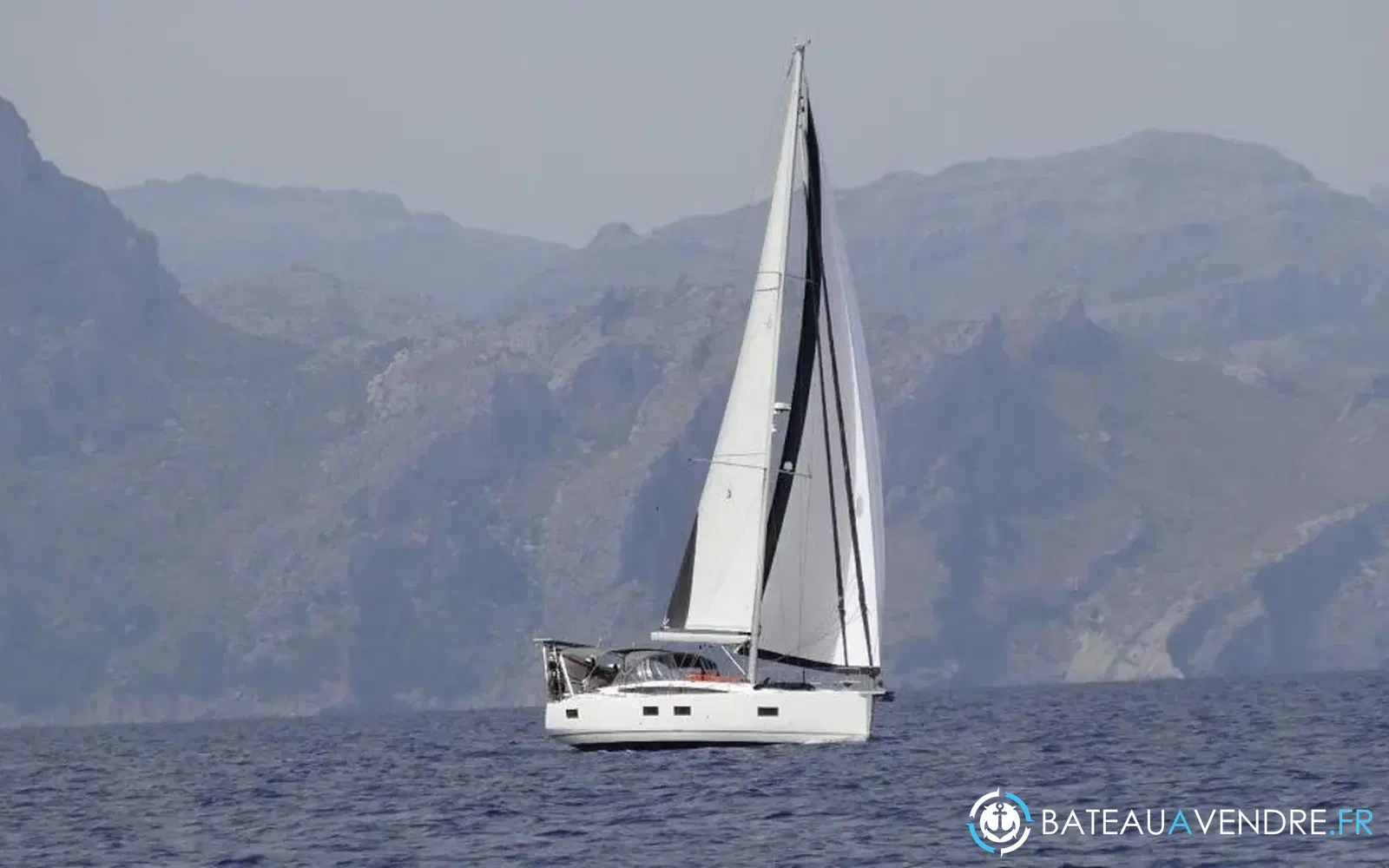 slider 1 Jeanneau 54
