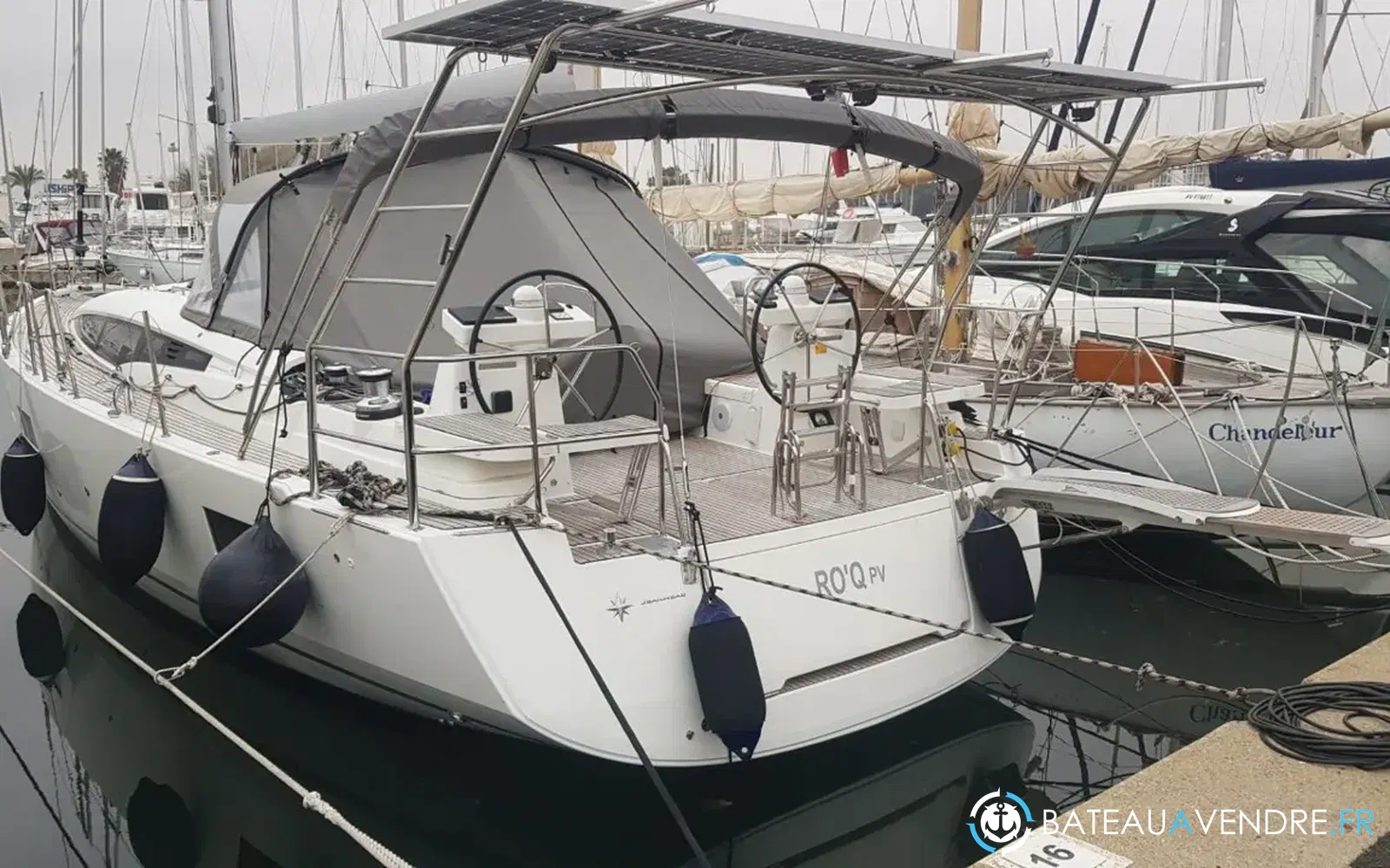 slider 3 Jeanneau 54