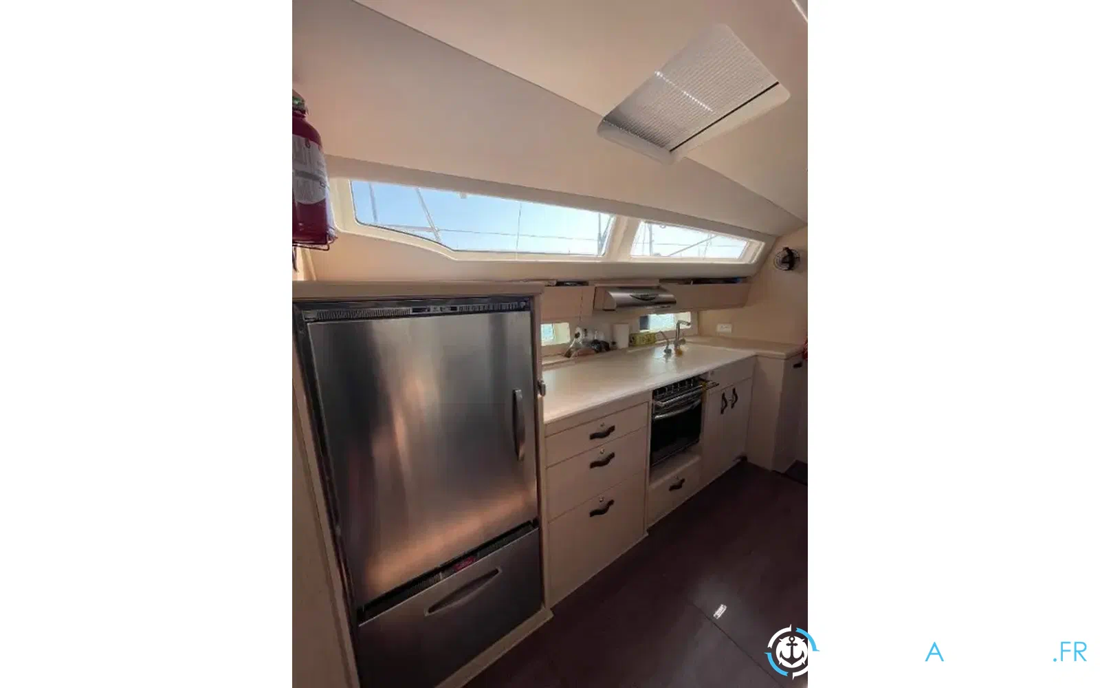 slider 7 Jeanneau 54