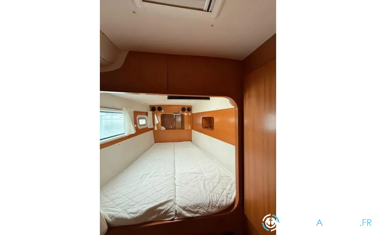 slider 12 Lagoon 440