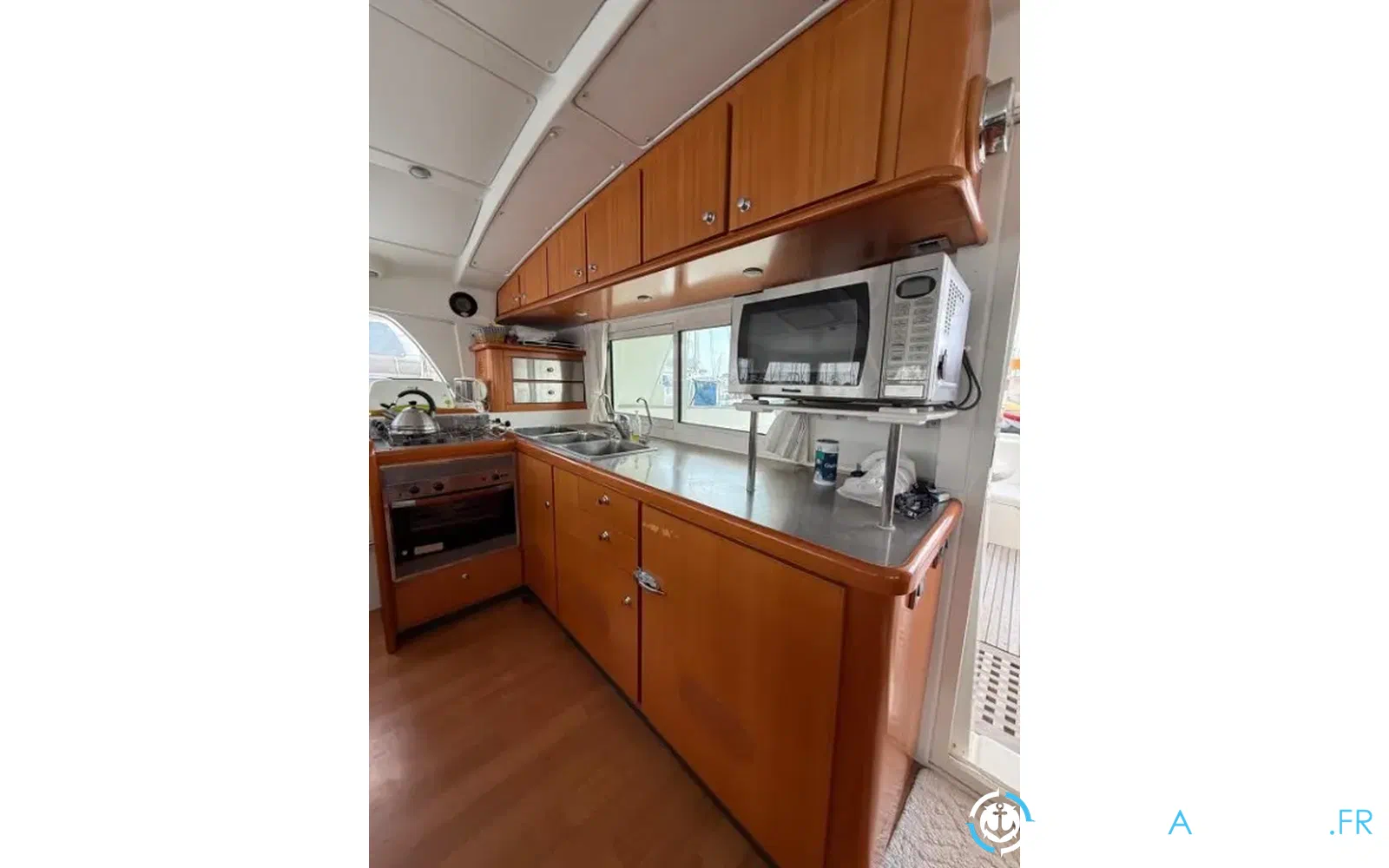 slider 21 Lagoon 440